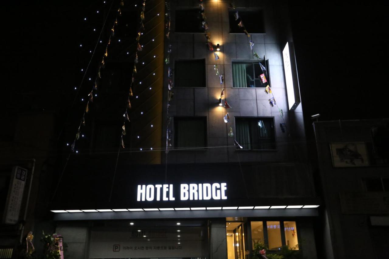 Hotel Bridge Busan Exterior photo